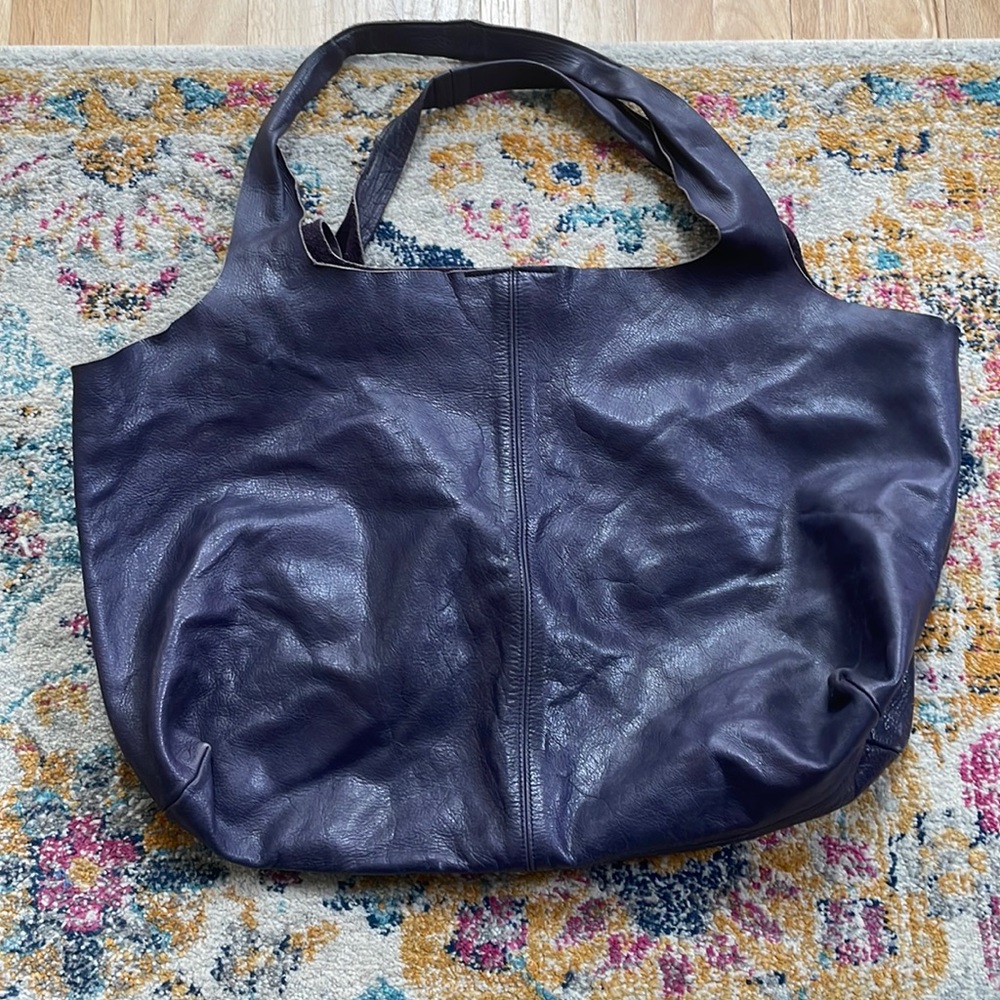 Very nice dark blue leather bag